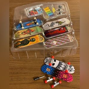Tech Deck Finger Skateboards